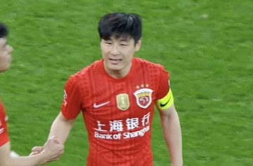 博鱼电竞官方网站-武磊社媒：感谢你们始终相信我，为我呐喊，谢谢你们的等待