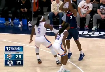 博鱼电竞APP-伦纳德三分2中2拿到8分，快船回应一波9-2追至8分打停雷霆