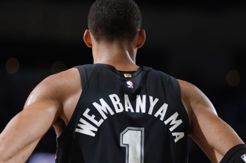 博鱼电竞平台-文班亚马第7次砍下40+ 马刺队史上超邓肯+伦纳德之和